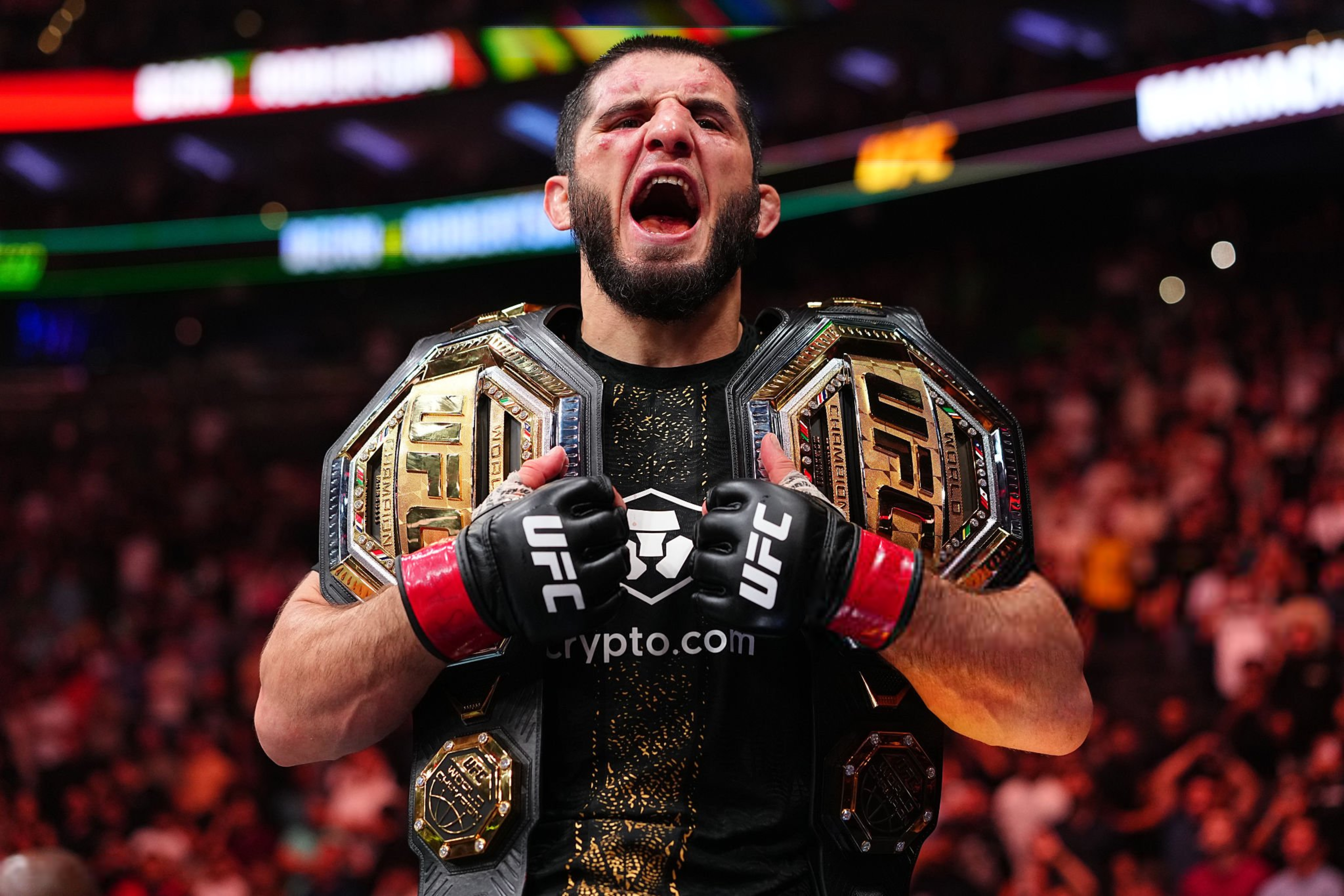 Махачев защитил пояс UFC в бою против Гэрри