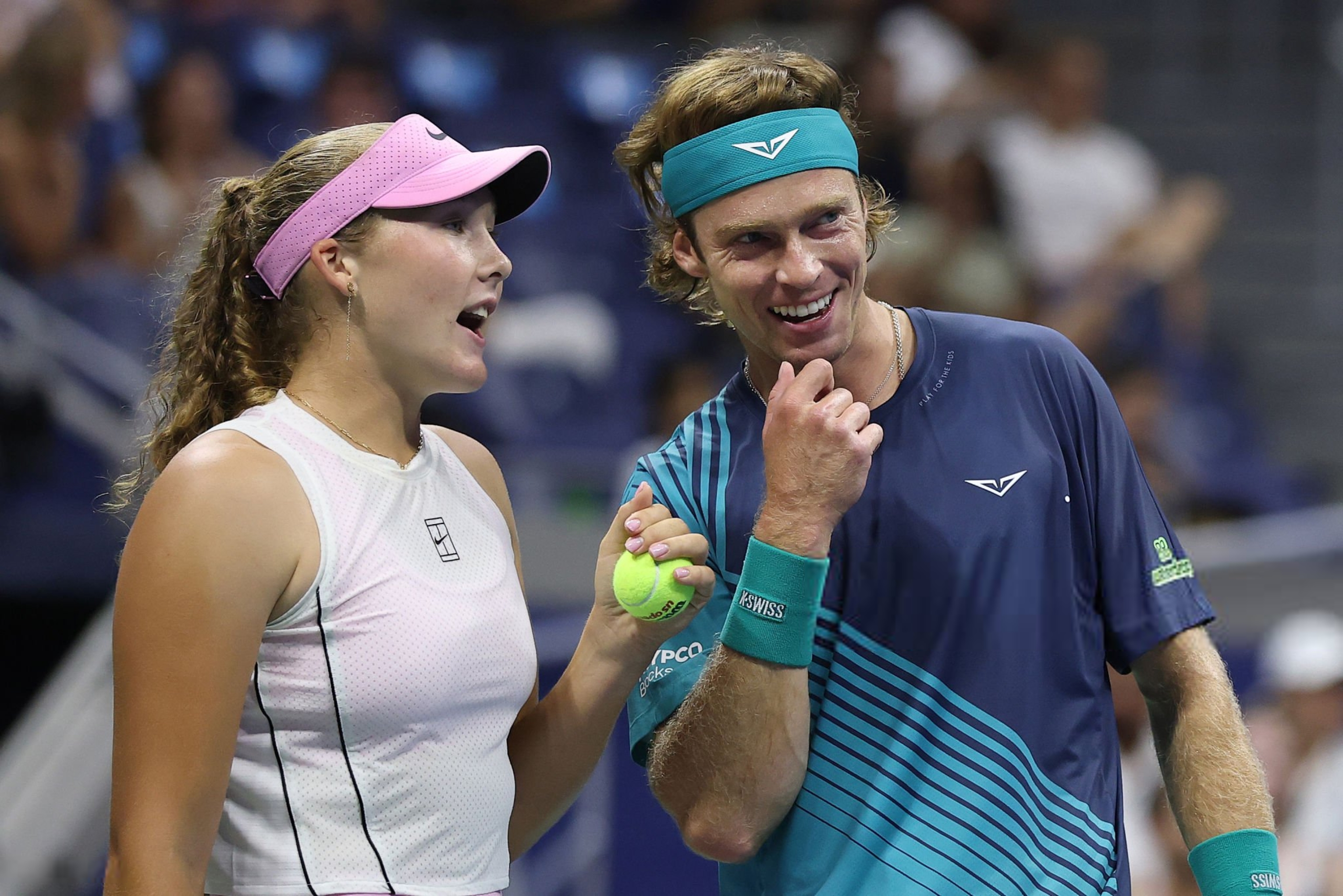 Мирра Андреева не смогла пройти в 1/4 финала WTA 1000